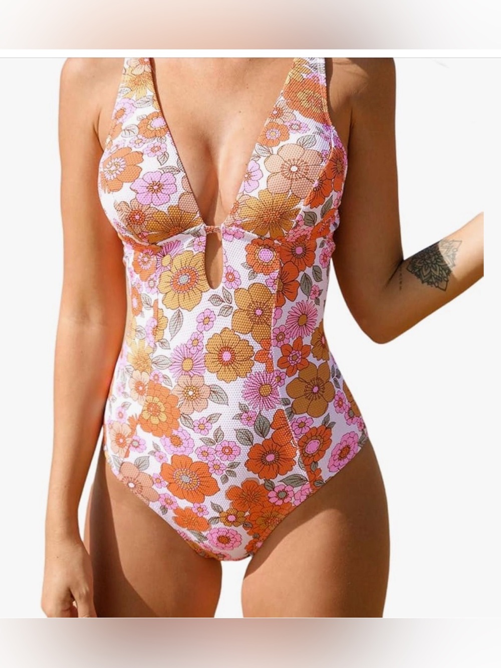 CUPSHE NWT sz Small Floral Textured One Piece Boho Styling Details on Back